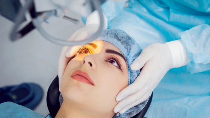 repetarea corecției cu laser
